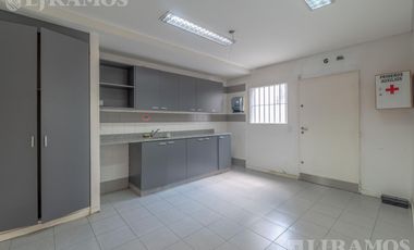 Local en Alquiler - Martinez