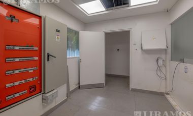 Local en Alquiler - Martinez