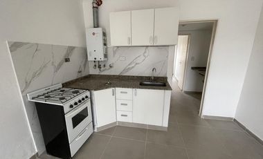 Departamento en alquiler 1 dormitorio cocina balcon 1 baño