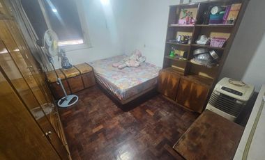 Casa 3 amb. con parque y cochera