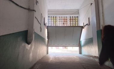 Departamento contrafrente - 2 Ambientes con cochera