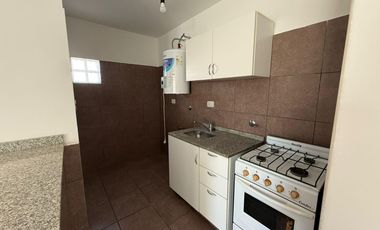 Departamento en Alberdi en alquiler de 1 Dormitorio