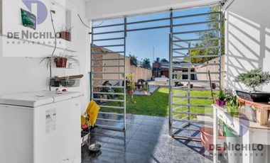 Moderna Casa en  Florencio Varela