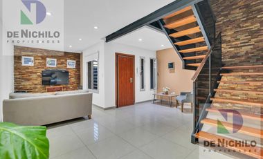 Moderna Casa en  Florencio Varela