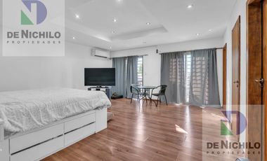 Moderna Casa en  Florencio Varela