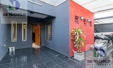 Moderna Casa en  Florencio Varela