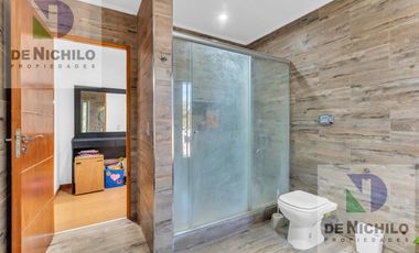 Moderna Casa en  Florencio Varela