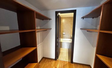 Departamento en venta en Martínez, de 2 ambientes, cochera, baulera.