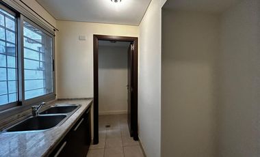Departamento en venta en Martínez, de 2 ambientes, cochera, baulera.