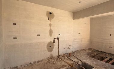 Duplex en Venta de 4 Dormitorios - Barrio San Guillermo