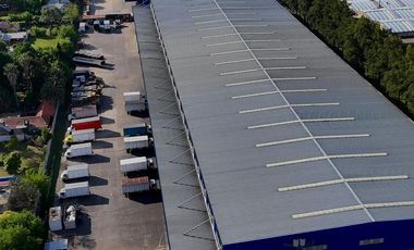 Alquiler Deposito 2.500 m2 - Pilar