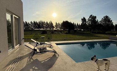 Canning  Casa venta  Fincas de San Vicente