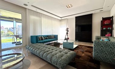 Casa a la laguna en Cabos del Lago, 4 suites y espectacular playroom estilo Hard Rock