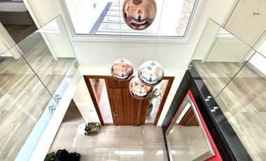 Casa a la laguna en Cabos del Lago, 4 suites y espectacular playroom estilo Hard Rock