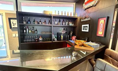 Casa a la laguna en Cabos del Lago, 4 suites y espectacular playroom estilo Hard Rock