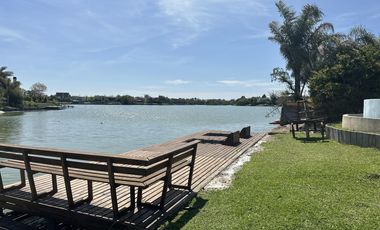 Casa a la laguna en Cabos del Lago, 4 suites y espectacular playroom estilo Hard Rock