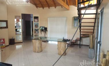 Hermoso chalet en Monte Grande