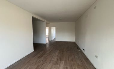 Departamento en venta en La Lonja - con jardín