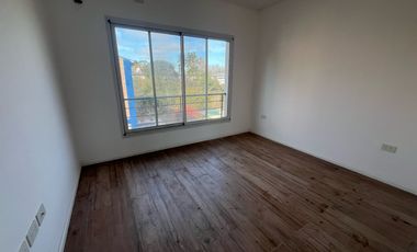 Departamento en venta en La Lonja - con jardín