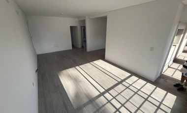 Departamento en venta en La Lonja - con jardín