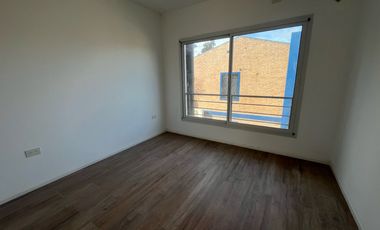 Departamento en venta en La Lonja - con jardín