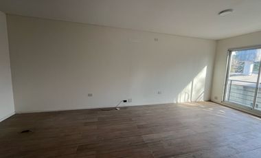 Departamento en venta en La Lonja - con jardín