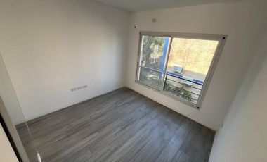 Departamento en venta en La Lonja - con jardín