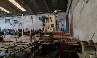 ALQUILER:  GALPON  C/ OFICINAS - FRENTE RUTA 22 - GRAL ROCA