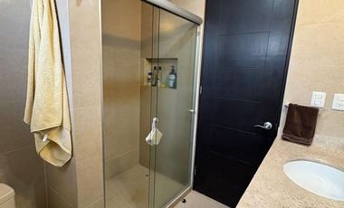 Excelente Departamento con Roof Garden Privado y Techado