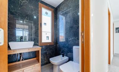 Alquiler casa 4 ambientes Barrio Arenas Chico a estrenar