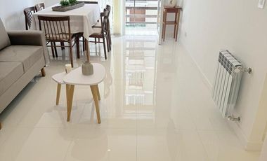 Departamento 3 ambientes con balcón