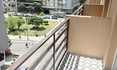 Departamento 3 ambientes con balcón