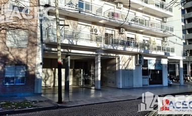 Venta -  Cochera - Barrio Echesortu