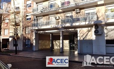 Venta -  Cochera - Barrio Echesortu