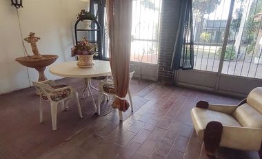 CASA DE 4 AMBIENTES VENTA EN Cabrera  1247 (BANFIELD)