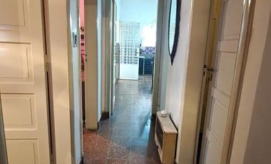 CASA DE 4 AMBIENTES VENTA EN Cabrera  1247 (BANFIELD)