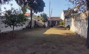 CASA DE 4 AMBIENTES VENTA EN Cabrera  1247 (BANFIELD)