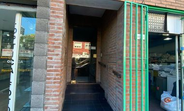 VENTA Duplex 2 ambientes con Terraza propia La Lucila Vte. Lopez
