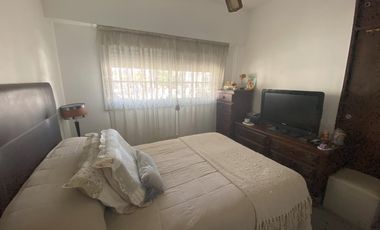 VENTA Duplex 2 ambientes con Terraza propia La Lucila Vte. Lopez