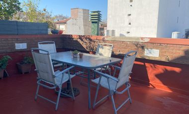 VENTA Duplex 2 ambientes con Terraza propia La Lucila Vte. Lopez