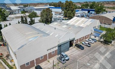 VENTA - NAVE INDUSTRIAL (excelente ubicación) - Parque Industrial Este, Neuquén.