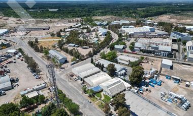 VENTA - NAVE INDUSTRIAL (excelente ubicación) - Parque Industrial Este, Neuquén.