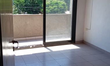 Alquiler departamento 2 ambientes Villa Luzuriaga