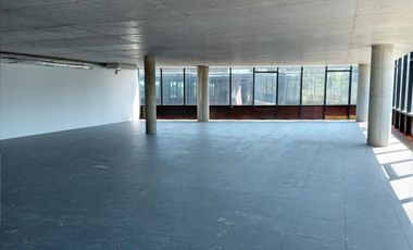 Venta de oficina de 238 m2 en San Isidro