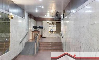 DEPARTAMENTO EN VENTA- SANTA FE 1000- FRENTE A PLAZA CABRAL