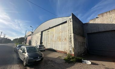 Venta galpón zona mundialista 1200 m2