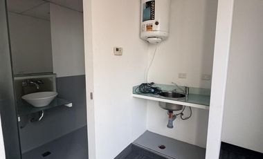 ALQUILER DE EDIFICIO COMERCIAL EN BLOCK DE 926 M2 EN  MONSERRAT