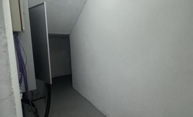 ALQUILER DE EDIFICIO COMERCIAL EN BLOCK DE 926 M2 EN  MONSERRAT