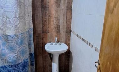 Casa a terminar con amplio lote. Barrio Parque Peña.