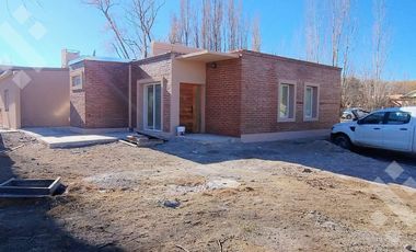 Venta Casa 3 Dormitorios - Bº El Vergel - Centenario